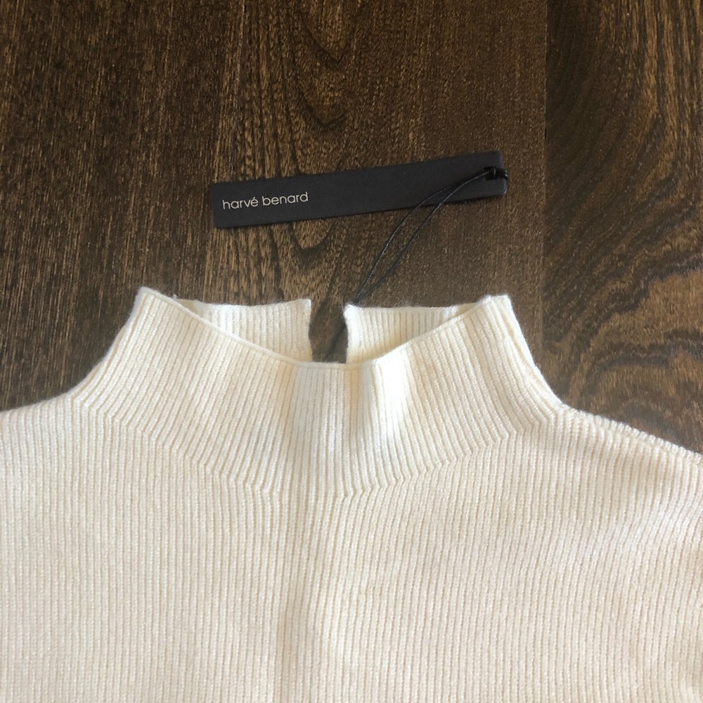Harvé Benard Turtleneck